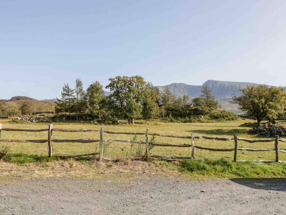 Pandy Farmhouse - Panoramic Mountain Views Within Snowdonia'S National Park - 4X4 Recommended Dolgellau Kültér fotó